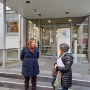 Frauenministerin Katharina Binz nimmt die Fachstellen in Empfang